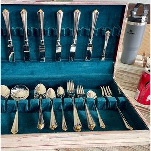 Oneida Cube Mark GOLDEN JUILLIARD Stainless Flatware